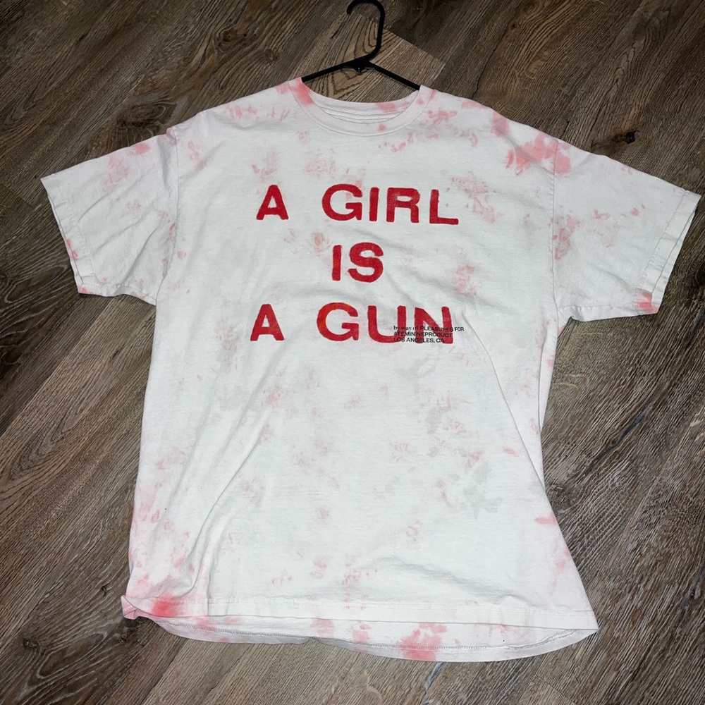 PLEASURES girl is a gun